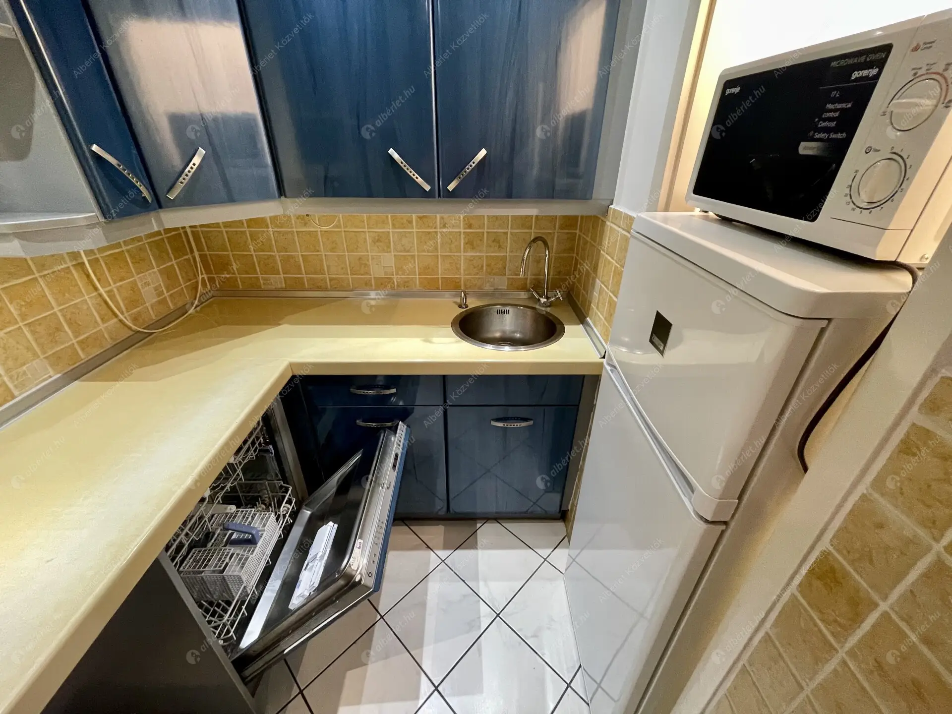 Kiadó albérlet 200000 Ft/hó áron: Budapest, III. kerület  Himző utca. Mérete: 49 nm, 2 szobás | Alberlet.hu - 6593629