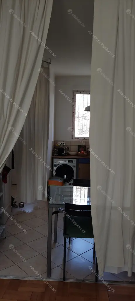 Kiadó albérlet 210000 Ft/hó áron: Budapest, III. kerület  Hunor utca. Mérete: 35 nm, 1 szobás | Alberlet.hu - 6673938