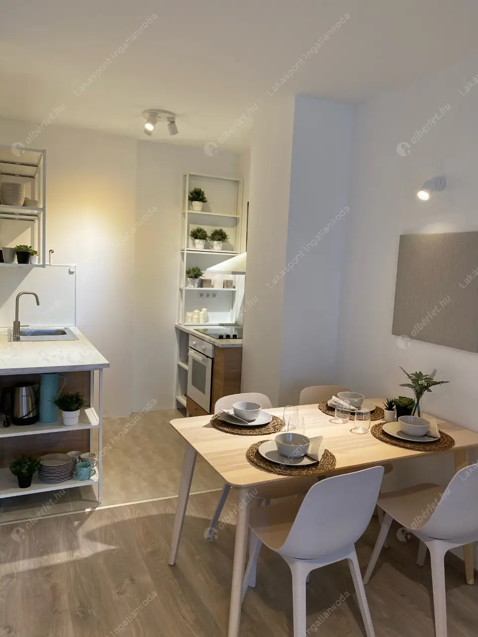 Kiadó albérlet 270000 Ft/hó áron: Budapest, III. kerület  Hunor utca. Mérete: 43 nm, 2 szobás | Alberlet.hu - 6571771