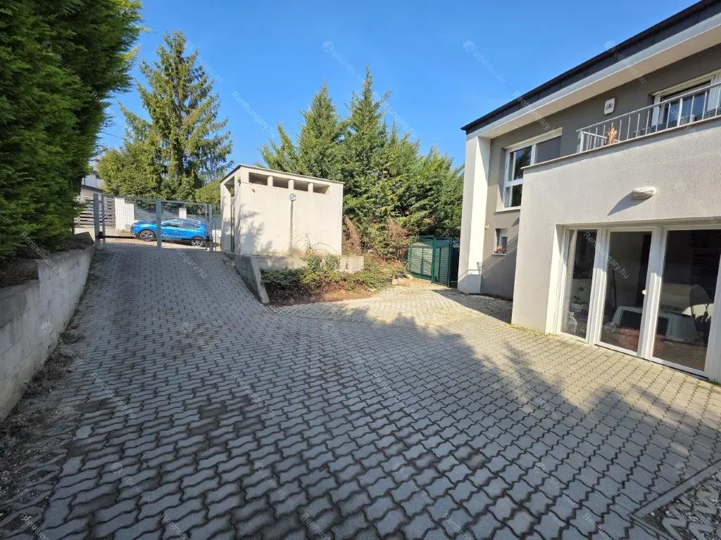 Kiadó albérlet 650000 Ft/hó áron: Budapest, III. kerület  Iglice utca. Mérete: 107 nm, 5 szobás | Alberlet.hu - 6708547