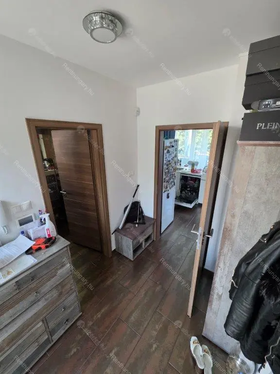 Kiadó albérlet 650000 Ft/hó áron: Budapest, III. kerület  Iglice utca. Mérete: 107 nm, 5 szobás | Alberlet.hu - 6708551