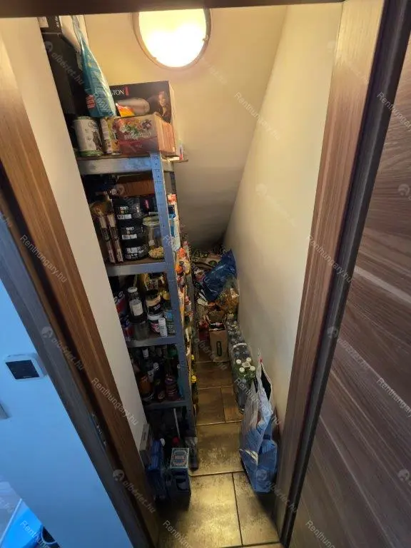 Kiadó albérlet 650000 Ft/hó áron: Budapest, III. kerület  Iglice utca. Mérete: 107 nm, 5 szobás | Alberlet.hu - 6708552