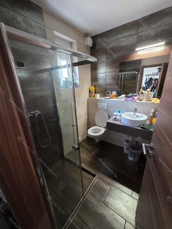 Kiadó albérlet 650000 Ft/hó áron: Budapest, III. kerület  Iglice utca. Mérete: 107 nm, 5 szobás | Alberlet.hu - 6708556