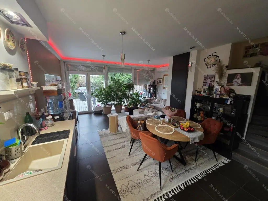 Kiadó albérlet 500000 Ft/hó áron: Budapest, III. kerület  Iglice utca. Mérete: 95 nm, 3 szobás | Alberlet.hu - 6651376