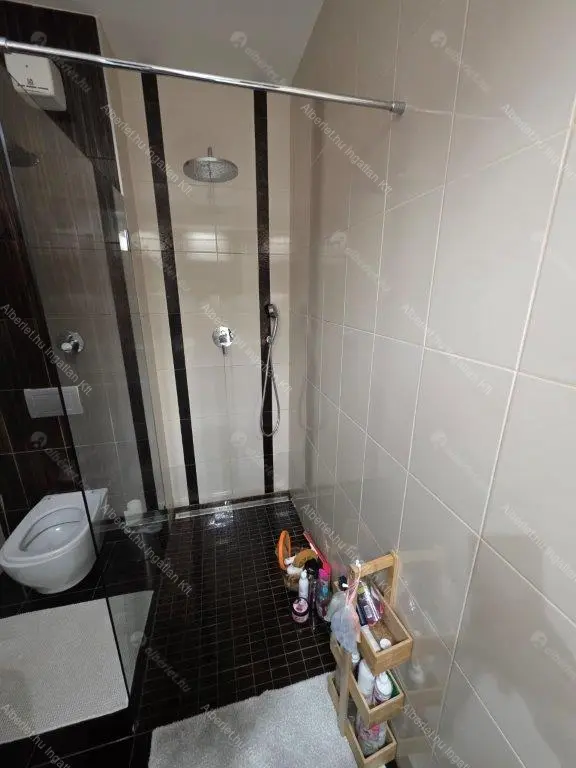 Kiadó albérlet 500000 Ft/hó áron: Budapest, III. kerület  Iglice utca. Mérete: 95 nm, 3 szobás | Alberlet.hu - 6651382