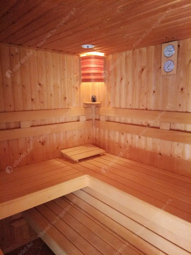 Kiadó albérlet 4800000 Ft/hó áron: Budapest, III. kerület  Jablonka út. Mérete: 400 nm, 8 szobás | Alberlet.hu - 6519696