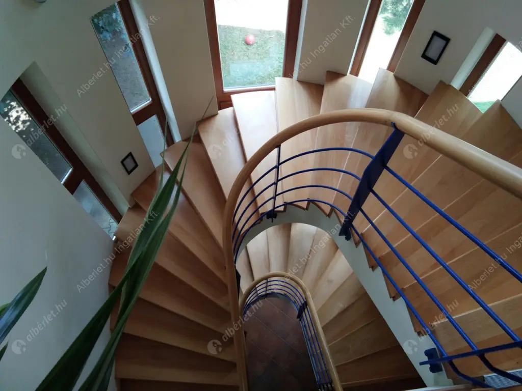 Kiadó albérlet 4800000 Ft/hó áron: Budapest, III. kerület  Jablonka út. Mérete: 400 nm, 8 szobás | Alberlet.hu - 6519698