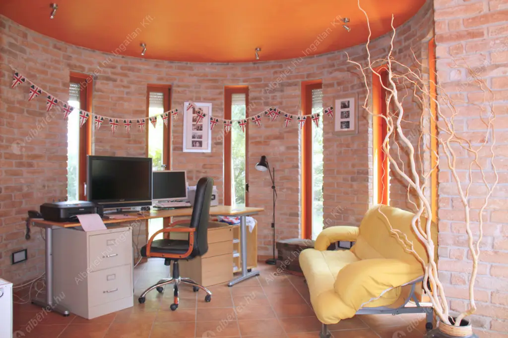 Kiadó albérlet 4800000 Ft/hó áron: Budapest, III. kerület  Jablonka út. Mérete: 400 nm, 8 szobás | Alberlet.hu - 6519708