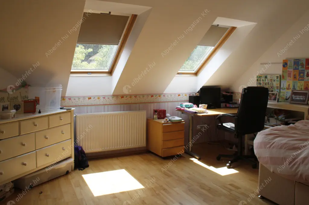 Kiadó albérlet 4800000 Ft/hó áron: Budapest, III. kerület  Jablonka út. Mérete: 400 nm, 8 szobás | Alberlet.hu - 6519714