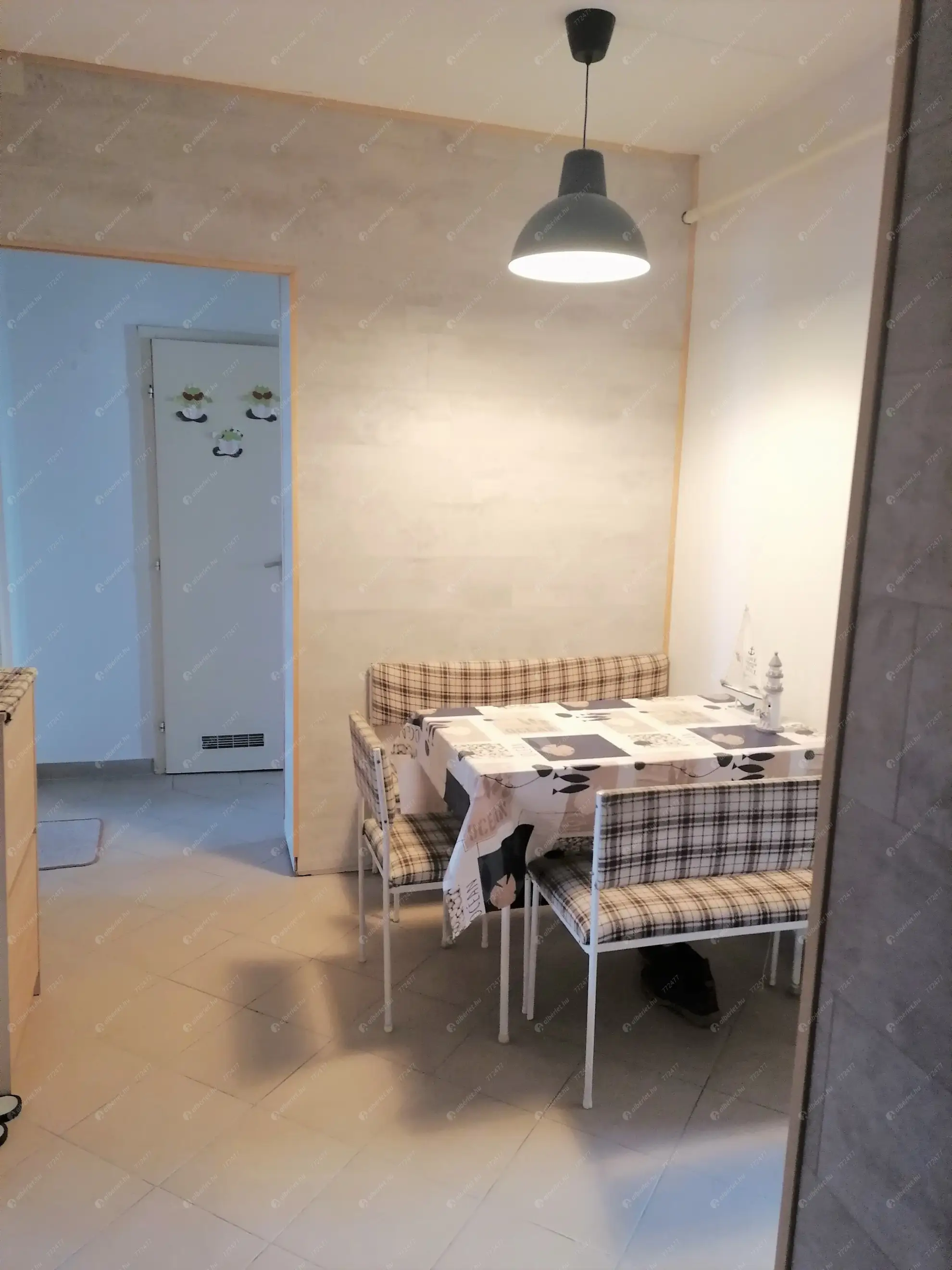 Kiadó albérlet 84000 Ft/hó áron: Budapest, III. kerület  Jendrassik György utca. Mérete: 56 nm, 3 szobás | Alberlet.hu - 6610198