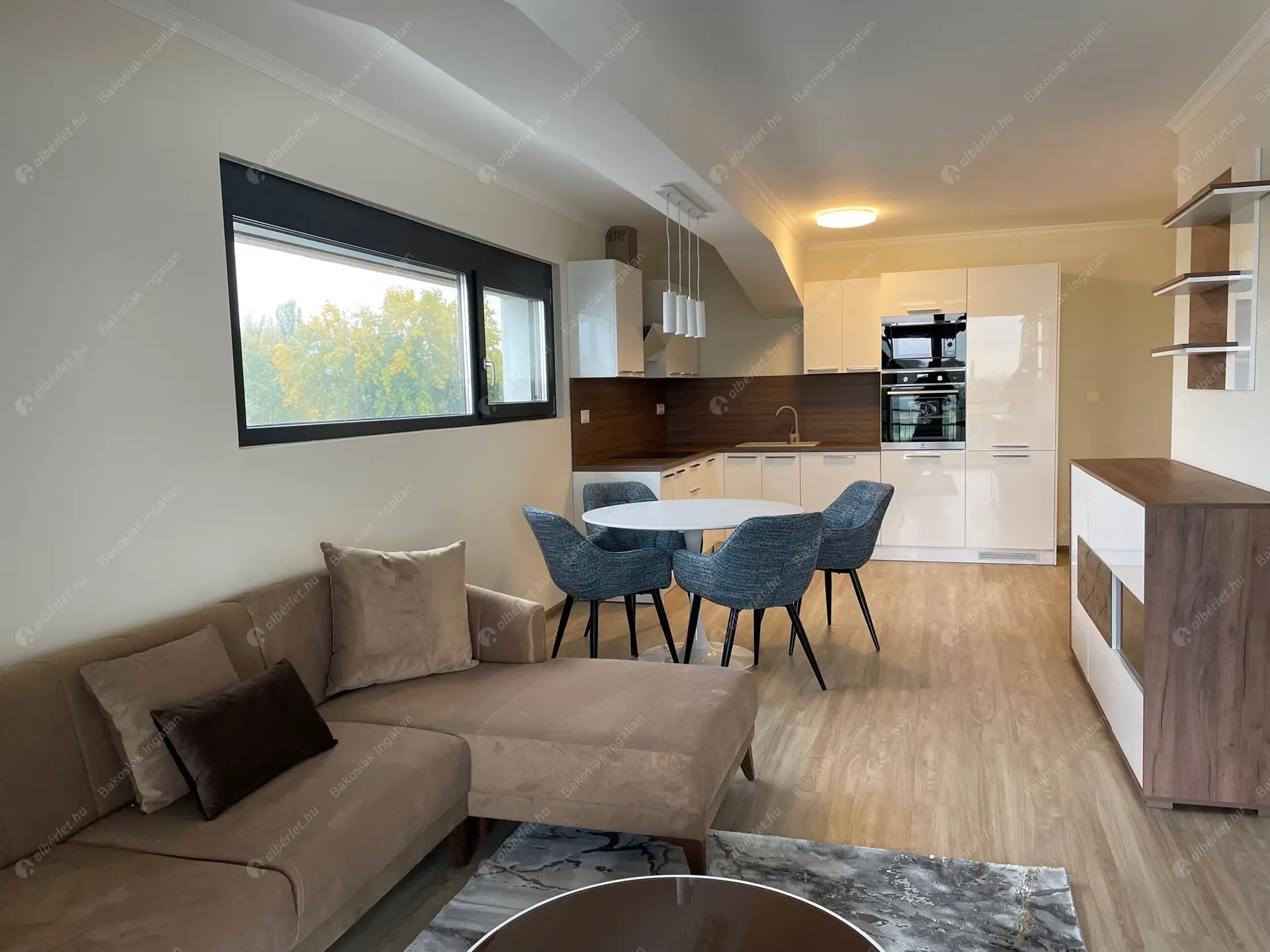 Kiadó albérlet 530000 Ft/hó áron: Budapest, III. kerület  Kadosa utca. Mérete: 78 nm, 3 szobás | Alberlet.hu - 5837332