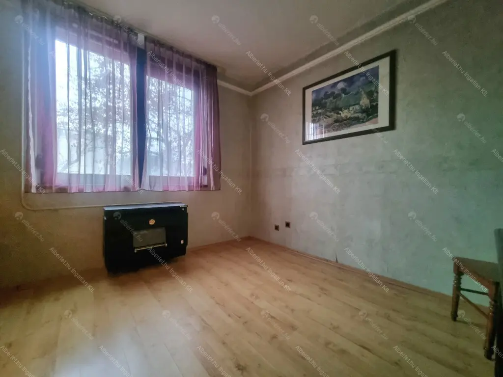 Kiadó albérlet 244000 Ft/hó áron: Budapest, III. kerület  Kalap utca. Mérete: 53 nm, 2 szobás | Alberlet.hu - 6639966