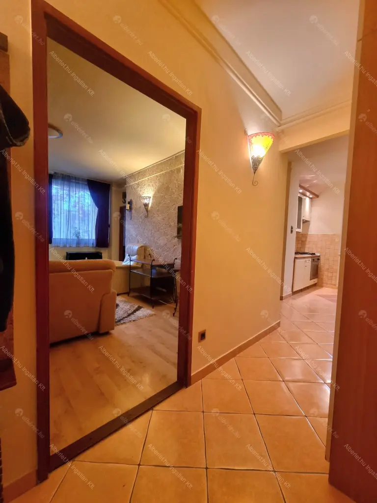 Kiadó albérlet 244000 Ft/hó áron: Budapest, III. kerület  Kalap utca. Mérete: 53 nm, 2 szobás | Alberlet.hu - 6639977