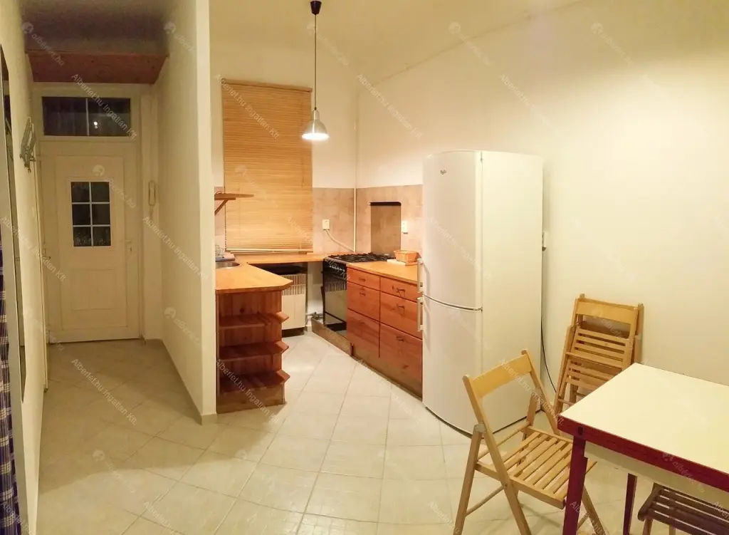 Kiadó albérlet 290000 Ft/hó áron: Budapest, III. kerület  Kecske utca. Mérete: 57 nm, 2 szobás | Alberlet.hu - 6708604