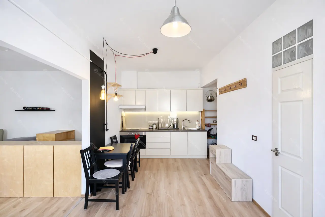 Kiadó albérlet 190000 Ft/hó áron: Budapest, III. kerület  Kenyeres utca. Mérete: 37 nm, 1 szobás | Alberlet.hu - 6670115