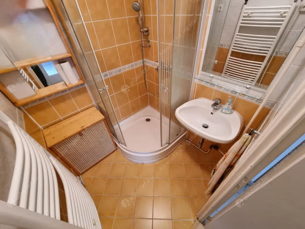 Kiadó albérlet 229000 Ft/hó áron: Budapest, III. kerület  Kerék utca. Mérete: 51 nm, 2 szobás | Alberlet.hu - 6561195