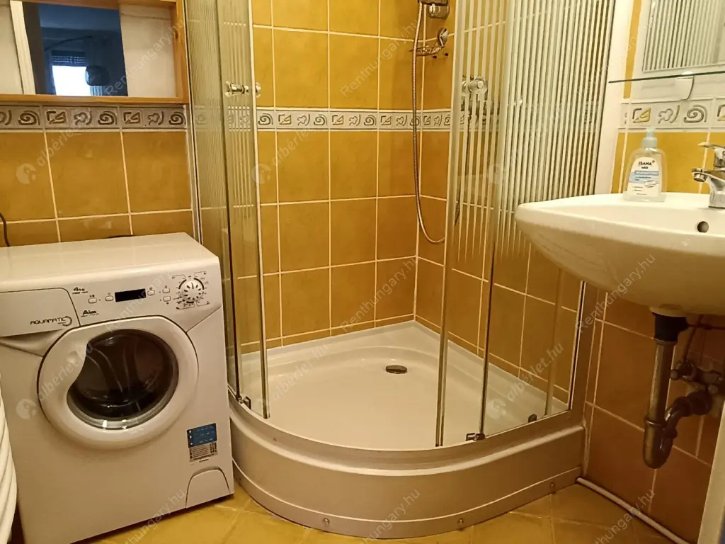 Kiadó albérlet 210000 Ft/hó áron: Budapest, III. kerület  Kerék utca. Mérete: 52 nm, 2 szobás | Alberlet.hu - 6588331