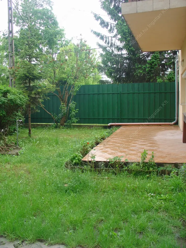 Kiadó albérlet 390000 Ft/hó áron: Budapest, III. kerület  Királyok útja. Mérete: 130 nm, 4 szobás | Alberlet.hu - 6569019