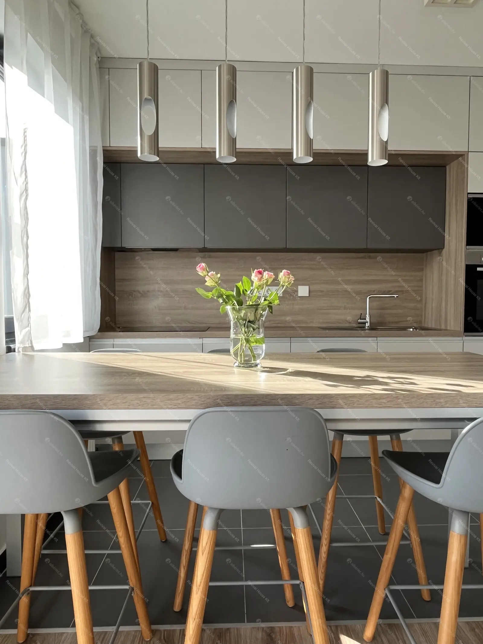 Kiadó albérlet 550000 Ft/hó áron: Budapest, III. kerület  Királyok útja. Mérete: 67 nm, 3 szobás | Alberlet.hu - 6648011