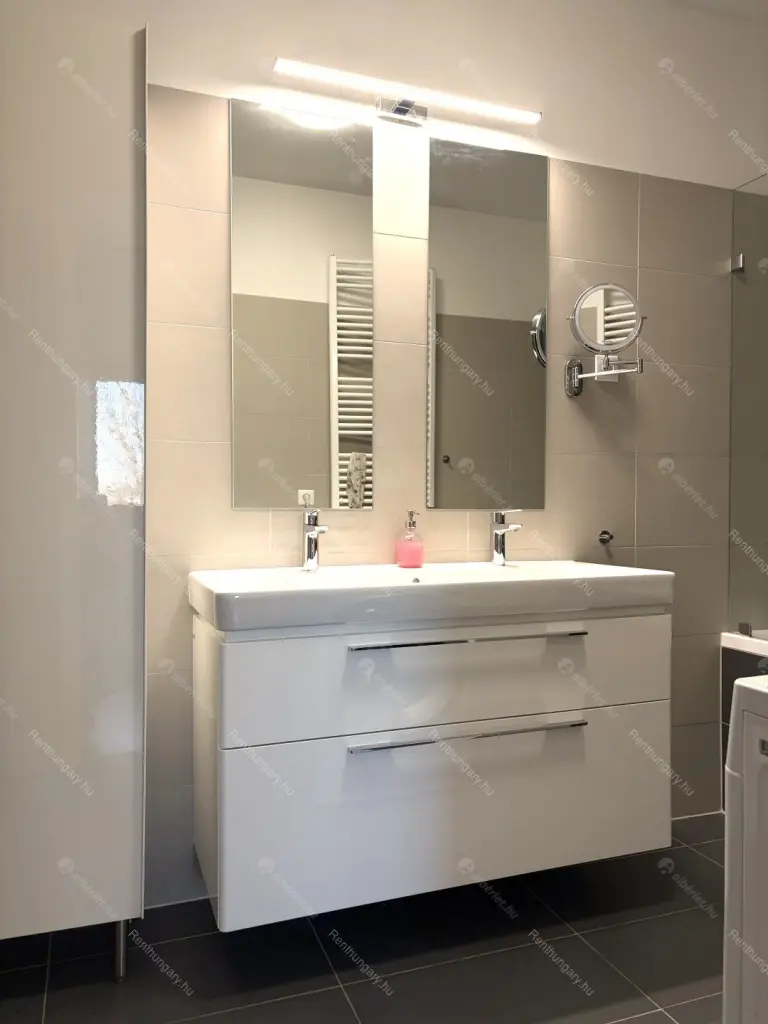 Kiadó albérlet 490000 Ft/hó áron: Budapest, III. kerület  Királyok útja. Mérete: 68 nm, 3 szobás | Alberlet.hu - 6682917