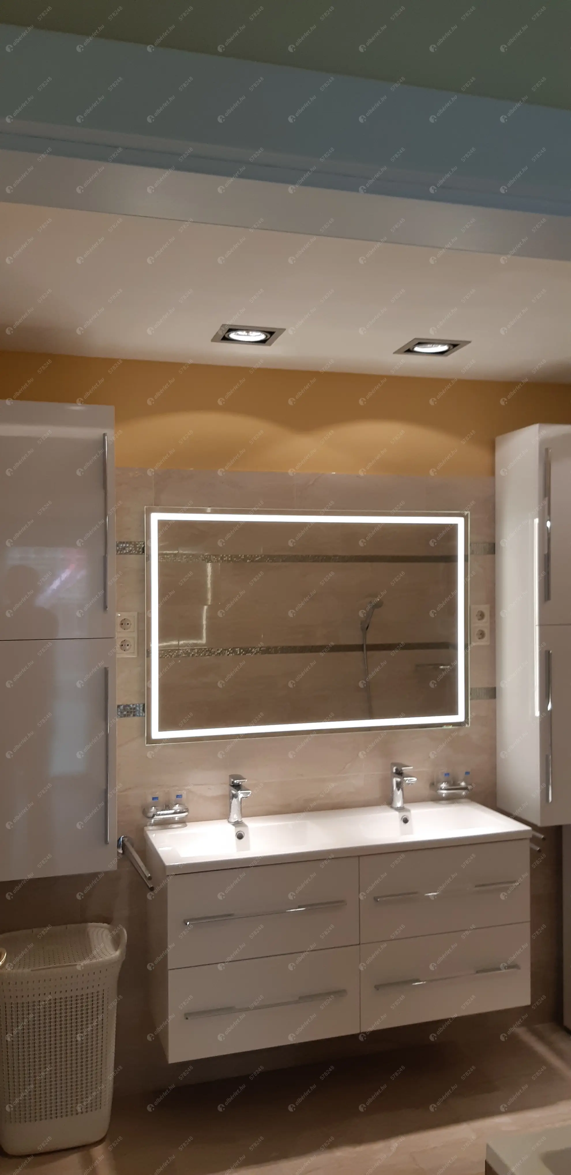 Kiadó albérlet 360000 Ft/hó áron: Budapest, III. kerület  Kiscelli köz. Mérete: 64 nm, 2 szobás | Alberlet.hu - 6579130