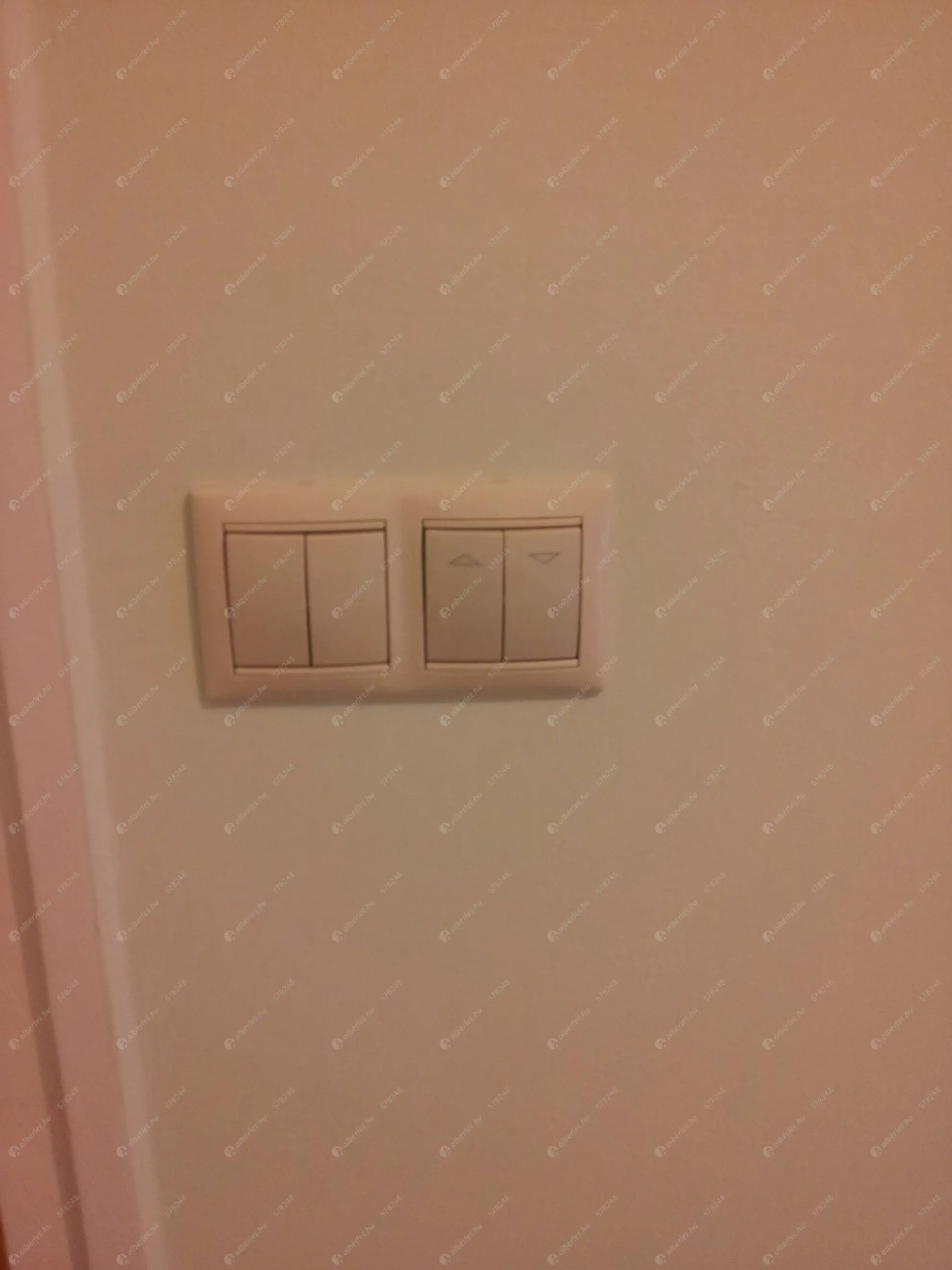 Kiadó albérlet 360000 Ft/hó áron: Budapest, III. kerület  Kiscelli köz. Mérete: 64 nm, 2 szobás | Alberlet.hu - 6579357