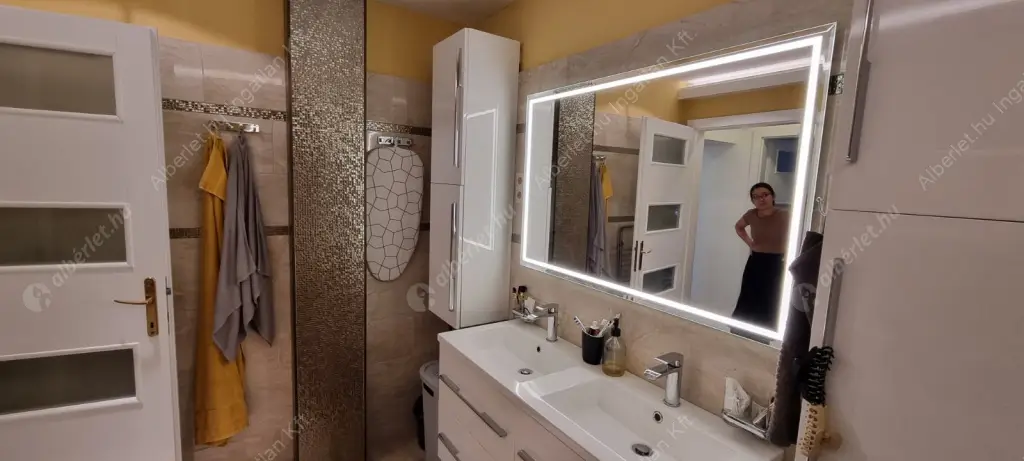 Kiadó albérlet 360000 Ft/hó áron: Budapest, III. kerület  Kiscelli köz. Mérete: 64 nm, 2 szobás | Alberlet.hu - 6613906