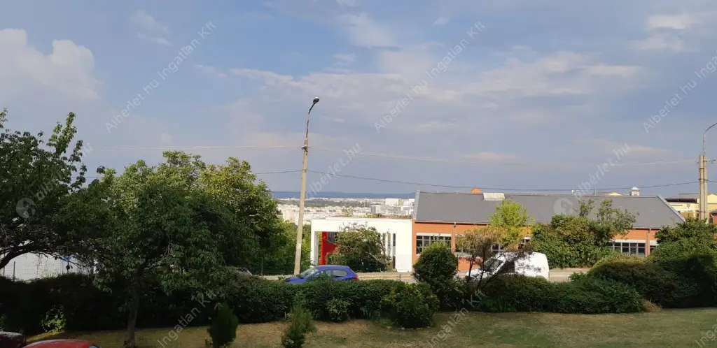 Kiadó albérlet 360000 Ft/hó áron: Budapest, III. kerület  Kiscelli köz. Mérete: 64 nm, 2 szobás | Alberlet.hu - 6613911