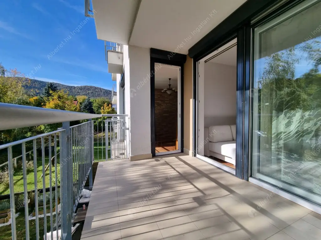 Kiadó albérlet 320000 Ft/hó áron: Budapest, III. kerület  Kocsis Sándor út. Mérete: 55 nm, 2 szobás | Alberlet.hu - 6558524