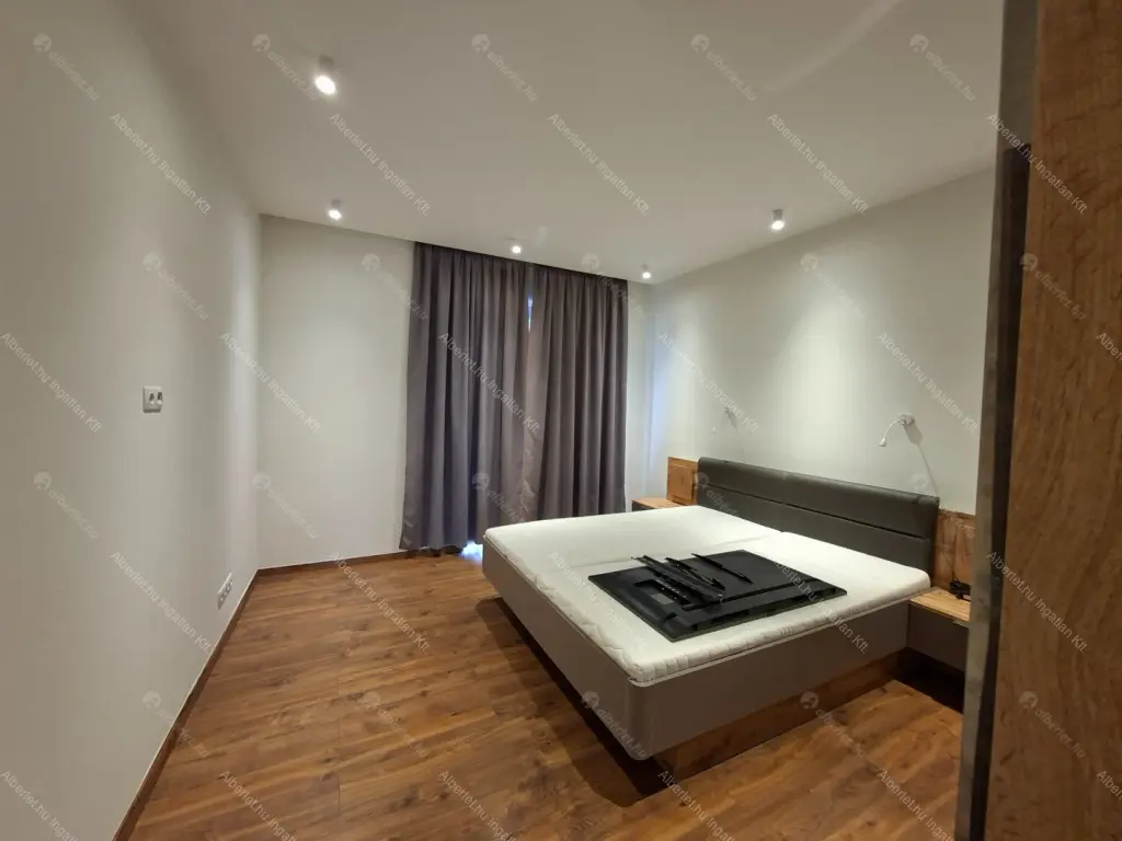 Kiadó albérlet 499000 Ft/hó áron: Budapest, III. kerület  Laborc utca. Mérete: 75 nm, 3 szobás | Alberlet.hu - 6663470