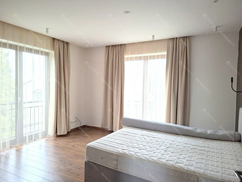 Kiadó albérlet 479000 Ft/hó áron: Budapest, III. kerület  Laborc utca. Mérete: 75 nm, 3 szobás | Alberlet.hu - 6670004