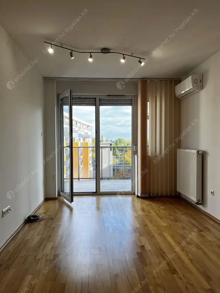Kiadó albérlet 325000 Ft/hó áron: Budapest, III. kerület  Lajos utca. Mérete: 44 nm, 2 szobás | Alberlet.hu - 6569411