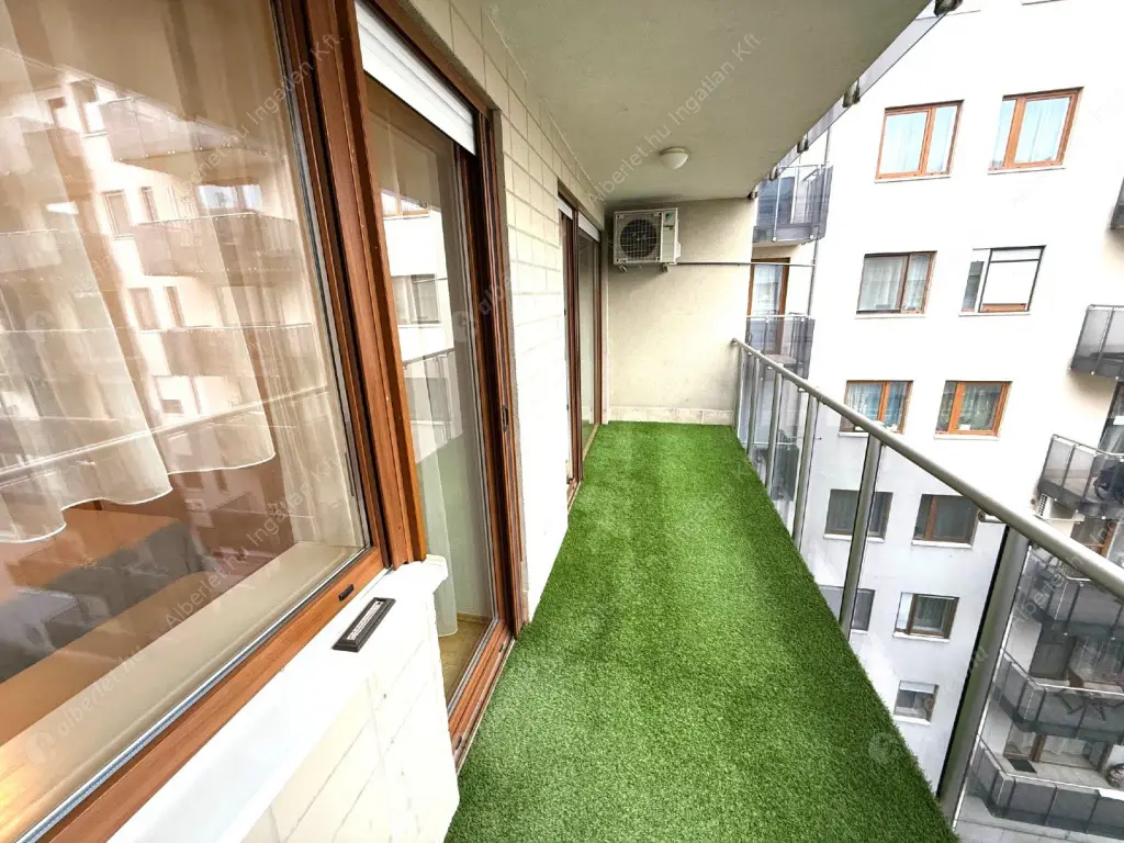 Kiadó albérlet 280000 Ft/hó áron: Budapest, III. kerület  Lajos utca. Mérete: 49 nm, 1 szobás | Alberlet.hu - 6634704