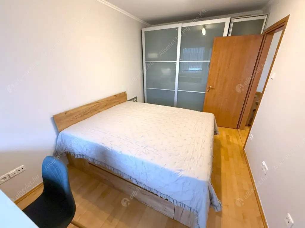 Kiadó albérlet 280000 Ft/hó áron: Budapest, III. kerület  Lajos utca. Mérete: 49 nm, 1 szobás | Alberlet.hu - 6634707