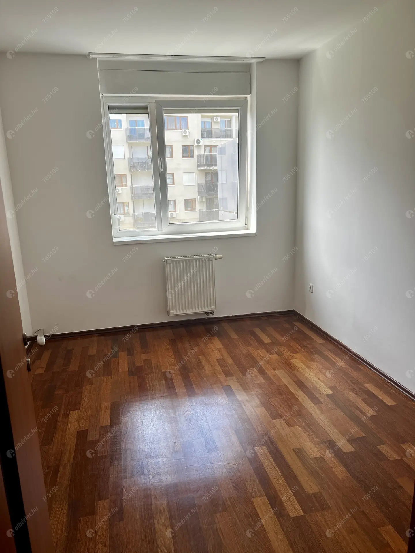 Kiadó albérlet 390000 Ft/hó áron: Budapest, III. kerület  Lajos utca. Mérete: 78 nm, 3 szobás | Alberlet.hu - 6494808