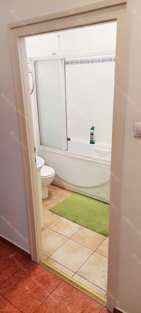 Kiadó albérlet 350000 Ft/hó áron: Budapest, III. kerület  Laktanya utca. Mérete: 64 nm, 2 szobás | Alberlet.hu - 6702129