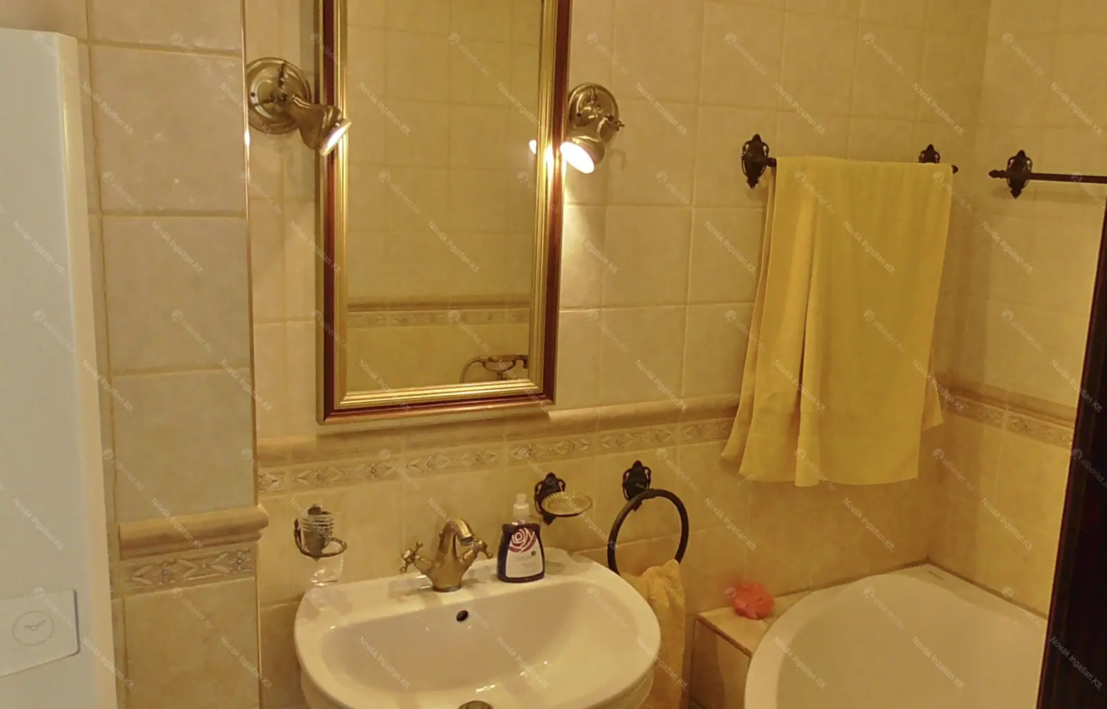 Kiadó albérlet 283000 Ft/hó áron: Budapest, III. kerület  Lángliliom utca. Mérete: 283 nm, 2 szobás | Alberlet.hu - 6673132