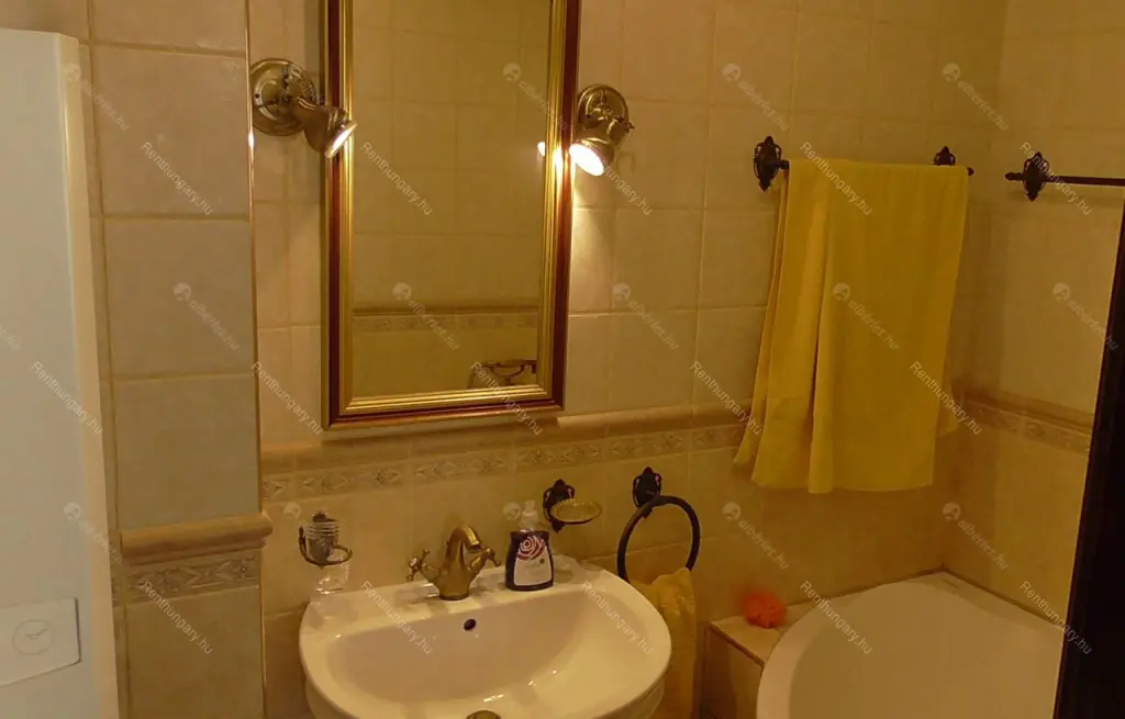 Kiadó albérlet 295000 Ft/hó áron: Budapest, III. kerület  Lángliliom utca. Mérete: 50 nm, 2 szobás | Alberlet.hu - 6681424