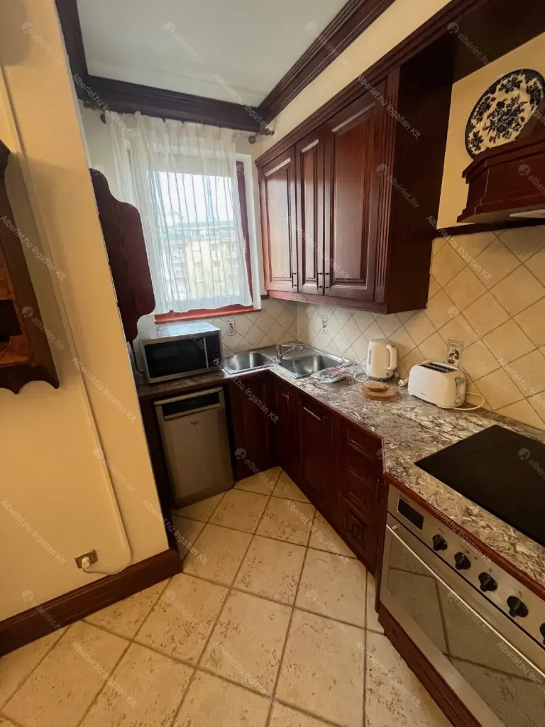 Kiadó albérlet 280000 Ft/hó áron: Budapest, III. kerület  Lángliliom utca. Mérete: 50 nm, 2 szobás | Alberlet.hu - 6670613