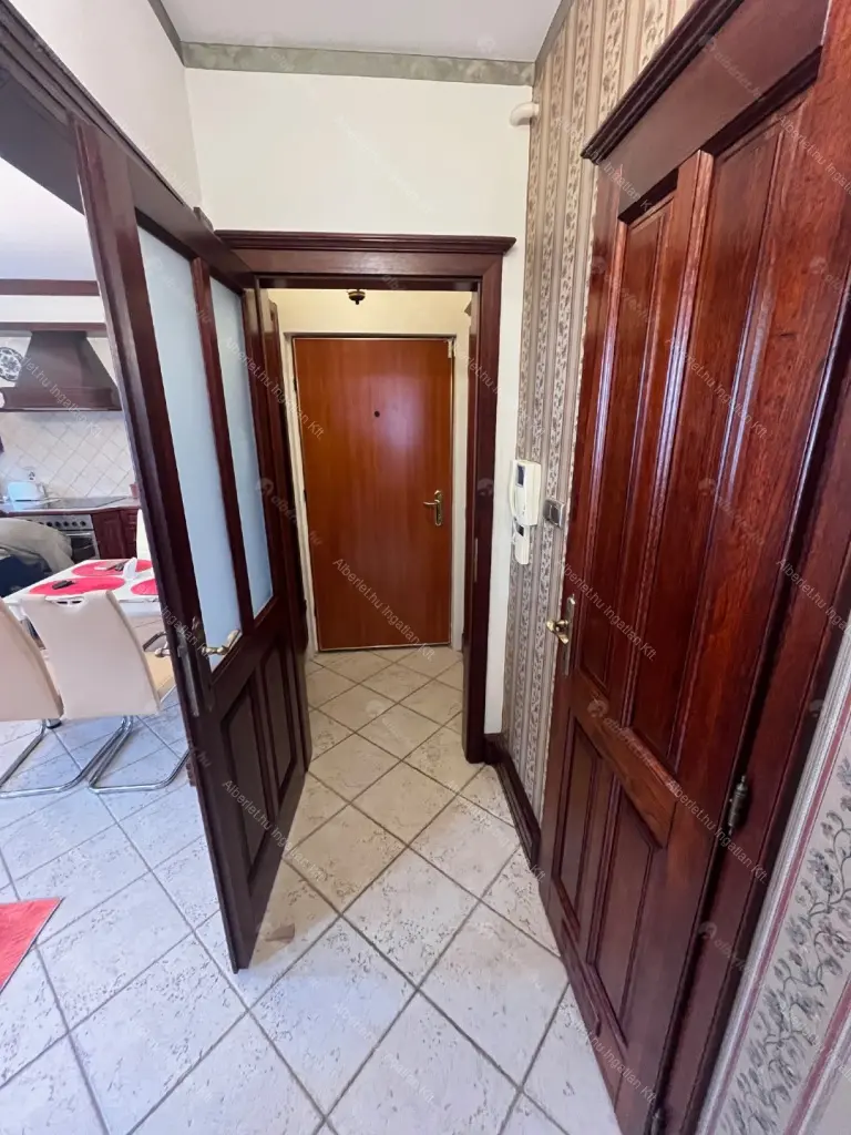 Kiadó albérlet 280000 Ft/hó áron: Budapest, III. kerület  Lángliliom utca. Mérete: 50 nm, 2 szobás | Alberlet.hu - 6670623