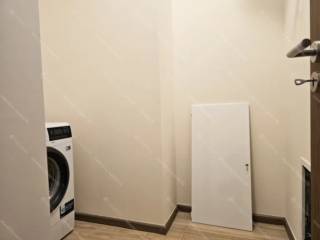 Kiadó albérlet 450000 Ft/hó áron: Budapest, III. kerület  Losonc utca. Mérete: 67 nm, 2 szobás | Alberlet.hu - 6663743