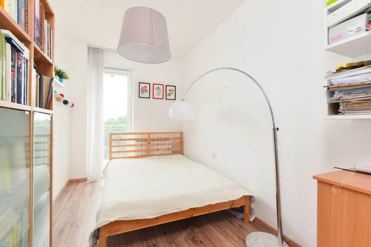 Kiadó albérlet 432000 Ft/hó áron: Budapest, III. kerület  Nagyszombat utca. Mérete: 70 nm, 3 szobás | Alberlet.hu - 4961716