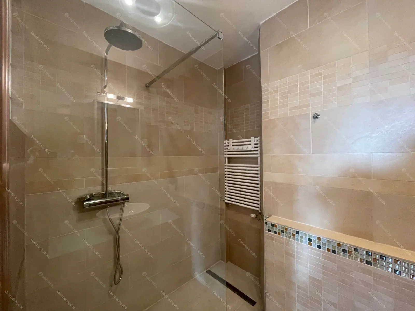 Kiadó albérlet 432000 Ft/hó áron: Budapest, III. kerület  Nagyszombat utca. Mérete: 70 nm, 3 szobás | Alberlet.hu - 6365955