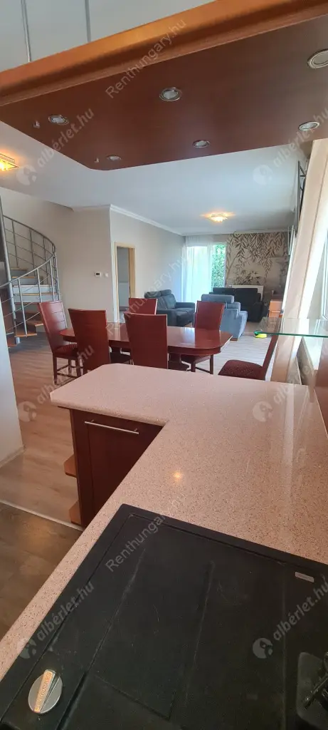 Kiadó albérlet 690000 Ft/hó áron: Budapest, III. kerület  Nánási út. Mérete: 136 nm, 4 szobás | Alberlet.hu - 6526889