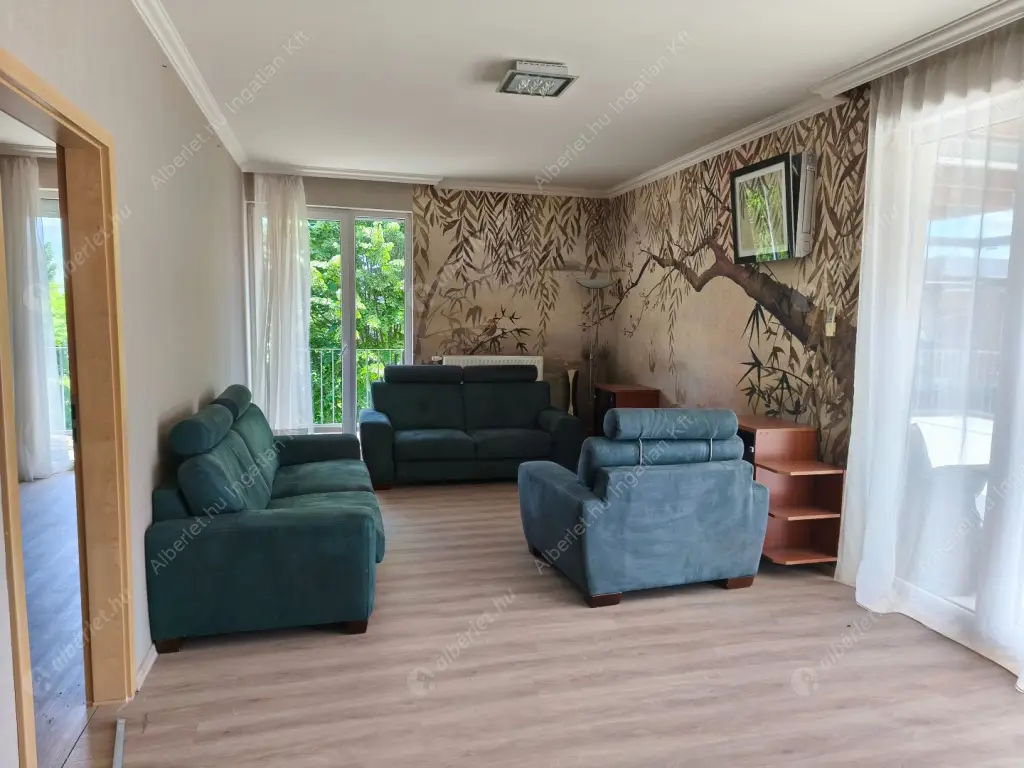 Kiadó albérlet 690000 Ft/hó áron: Budapest, III. kerület  Nánási út. Mérete: 136 nm, 4 szobás | Alberlet.hu - 6615449