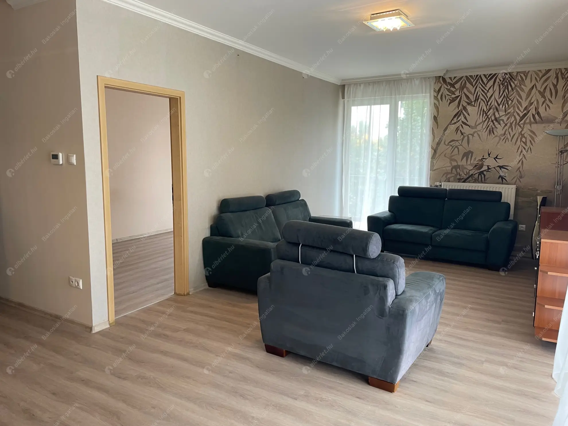 Kiadó albérlet 690000 Ft/hó áron: Budapest, III. kerület  Nánási út. Mérete: 136 nm, 4 szobás | Alberlet.hu - 6547201