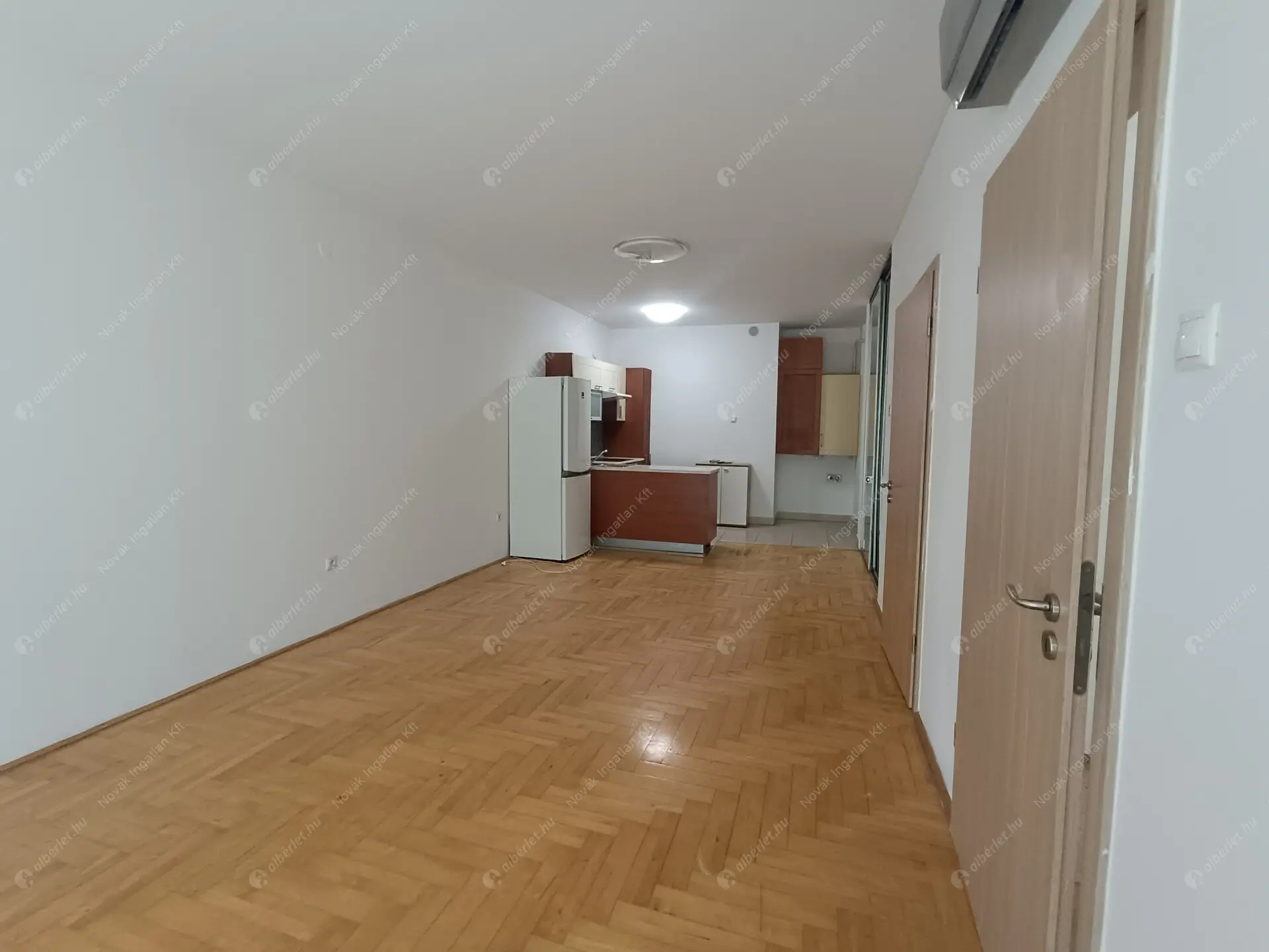 Kiadó albérlet 260000 Ft/hó áron: Budapest, III. kerület  Nánási út. Mérete: 47 nm, 2 szobás | Alberlet.hu - 6480976