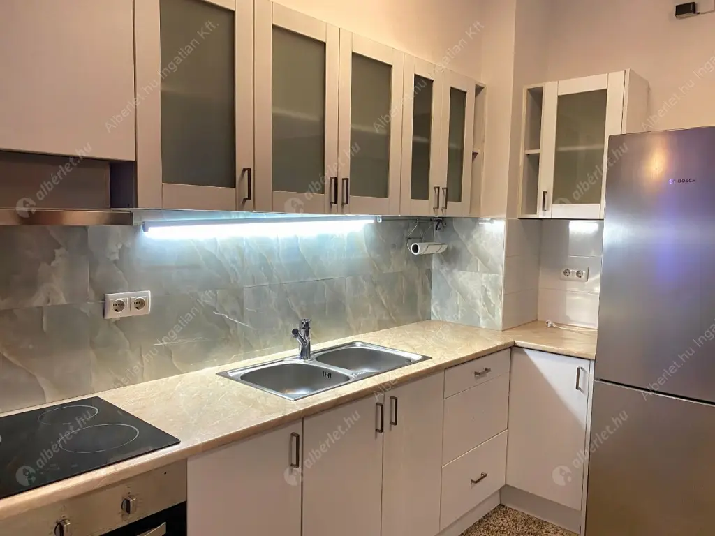 Kiadó albérlet 290000 Ft/hó áron: Budapest, III. kerület  Nánási út. Mérete: 55 nm, 2 szobás | Alberlet.hu - 6595909