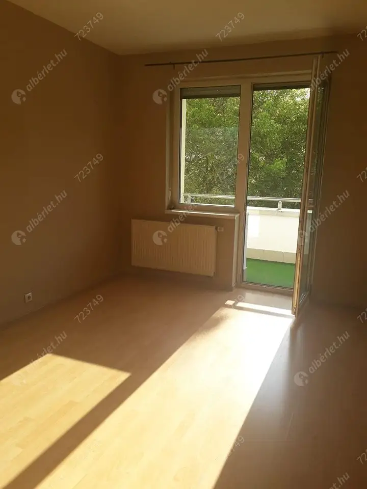 Kiadó albérlet 260000 Ft/hó áron: Budapest, III. kerület   Pacsirtamező u. . Mérete: 44 nm, 2 szobás | Alberlet.hu - 6638407