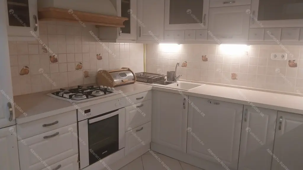 Kiadó albérlet 350000 Ft/hó áron: Budapest, III. kerület  Pacsirtamező utca. Mérete: 111 nm, 3 szobás | Alberlet.hu - 6680290